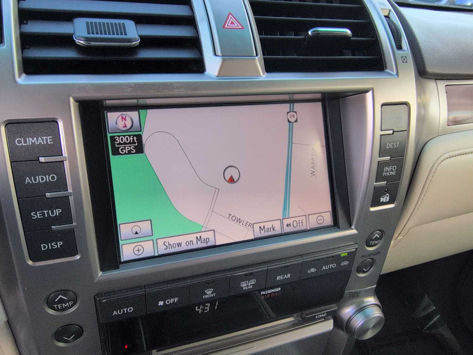 Thumbnail: 2012 Lexus GX - 31