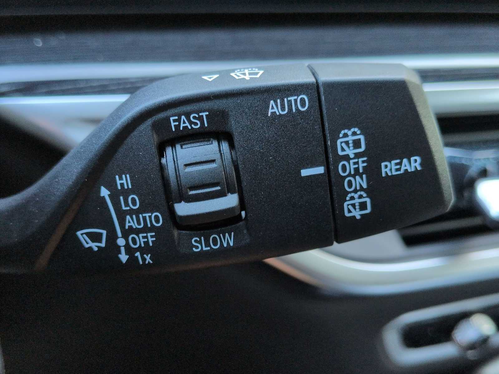 Thumbnail: 2026 BMW X5 - 28