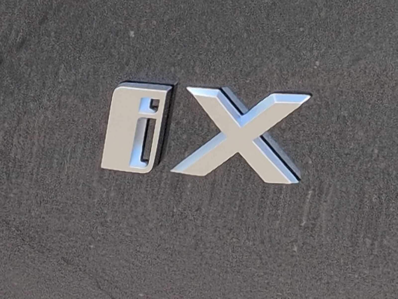 Thumbnail: 2026 BMW iX - 13