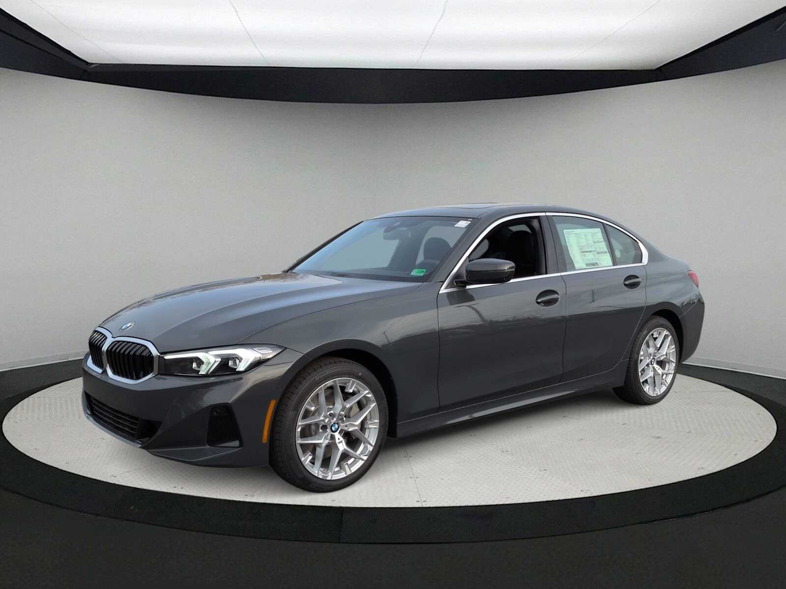 Thumbnail: 2026 BMW 3 Series - 4