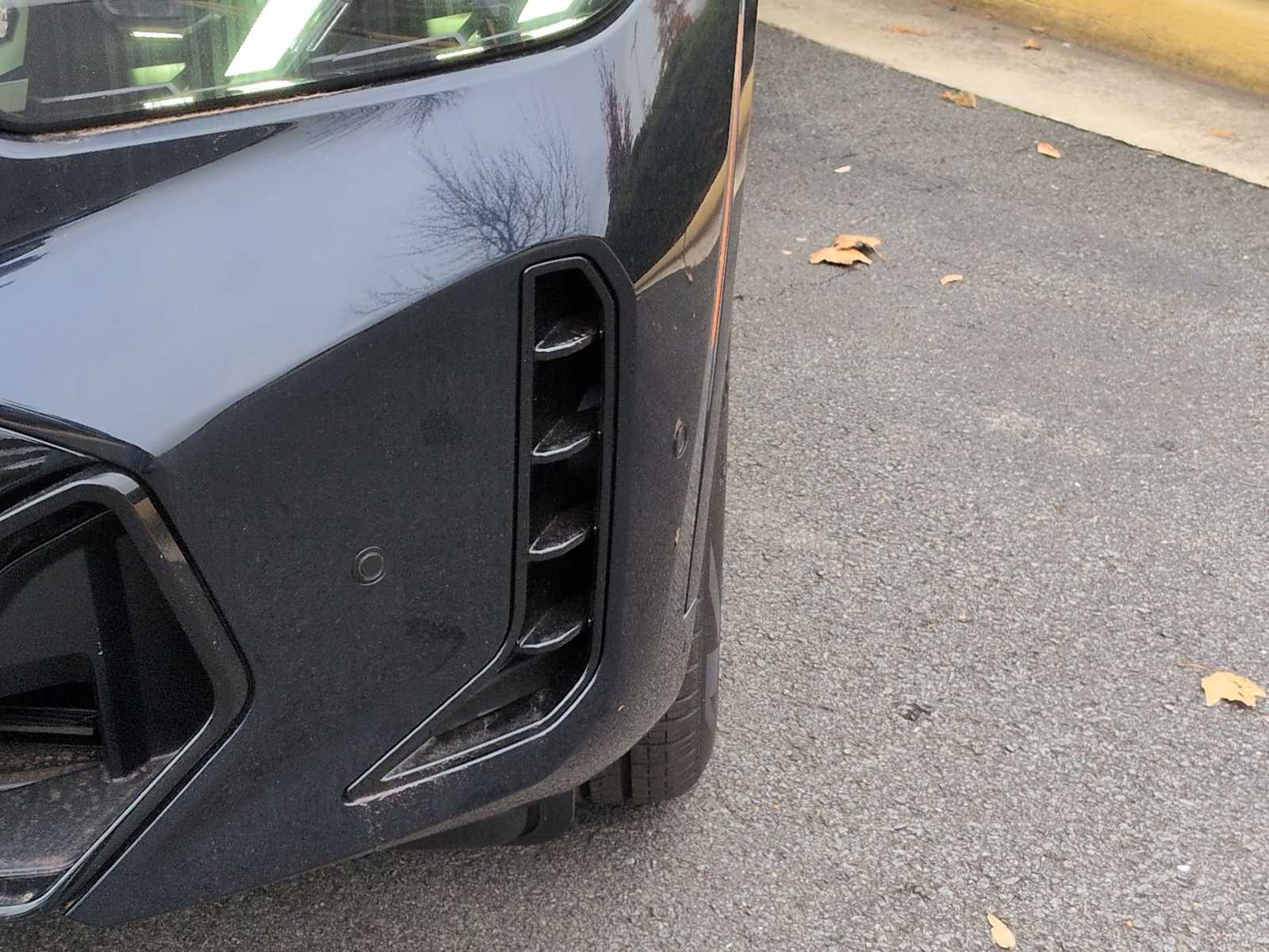 Thumbnail: 2026 BMW X6 - 11