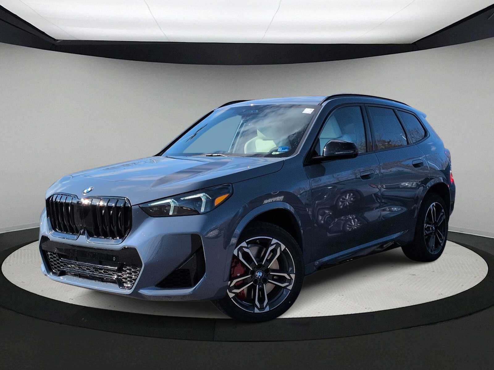 Thumbnail: 2026 BMW X1 - 1