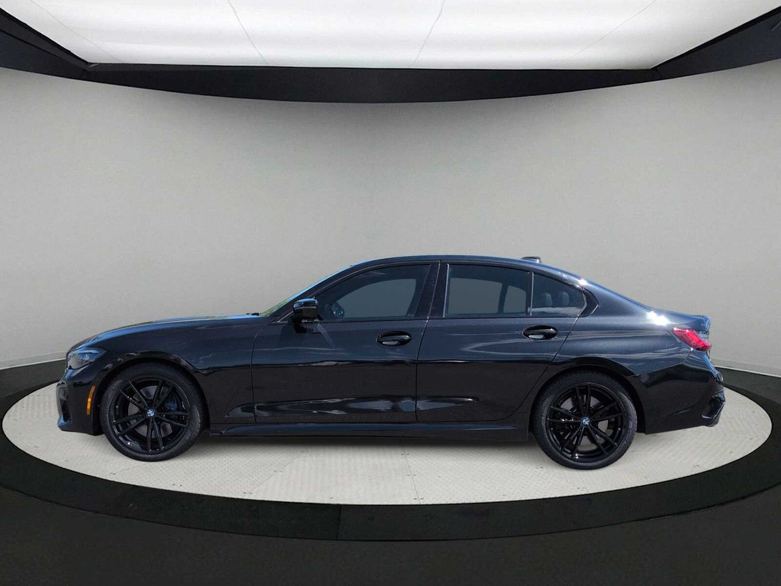 Thumbnail: 2022 BMW 3 Series - 5