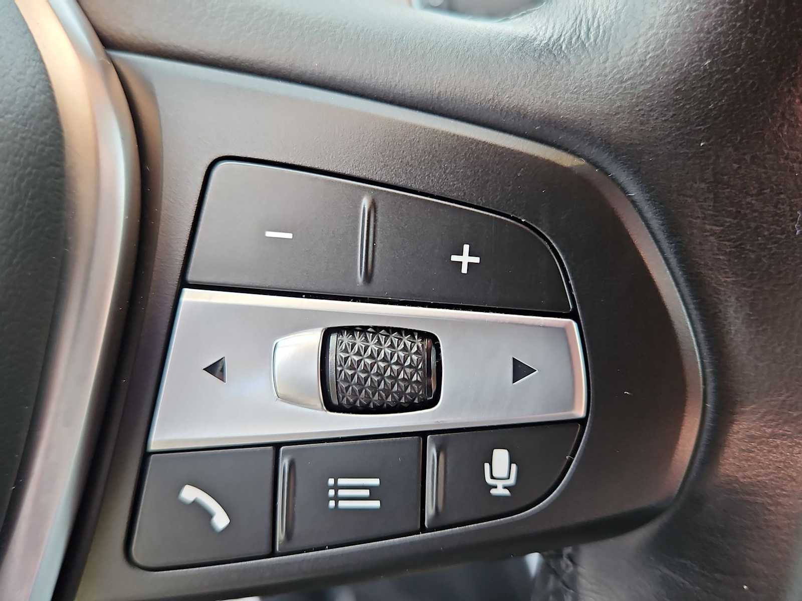 Thumbnail: 2020 BMW X5 - 24