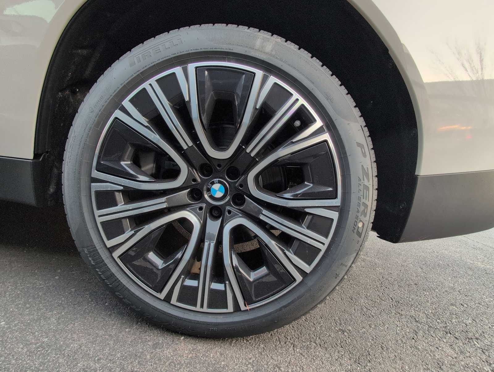 Thumbnail: 2026 BMW X3 - 14