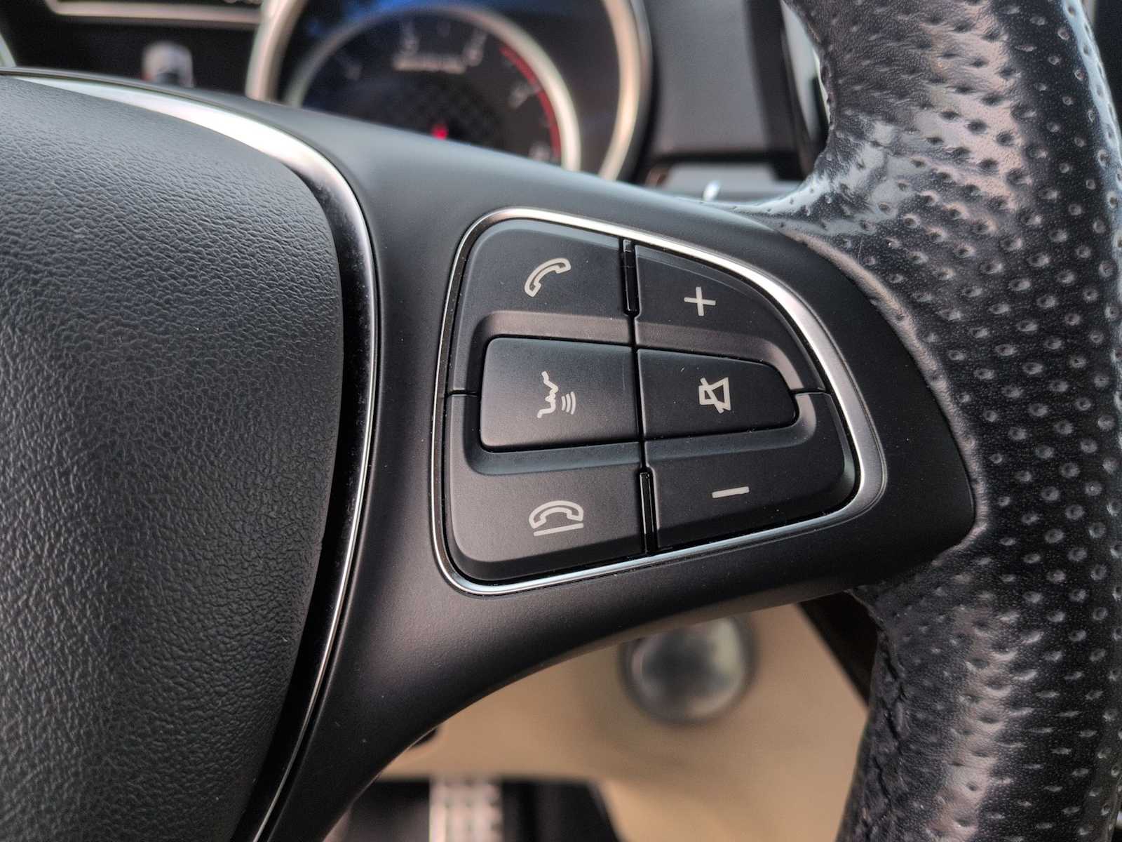 Thumbnail: 2018 Mercedes-Benz GLE - 26