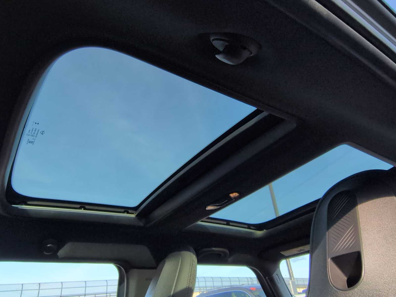 Thumbnail: 2025 MINI Cooper Hardtop - 23