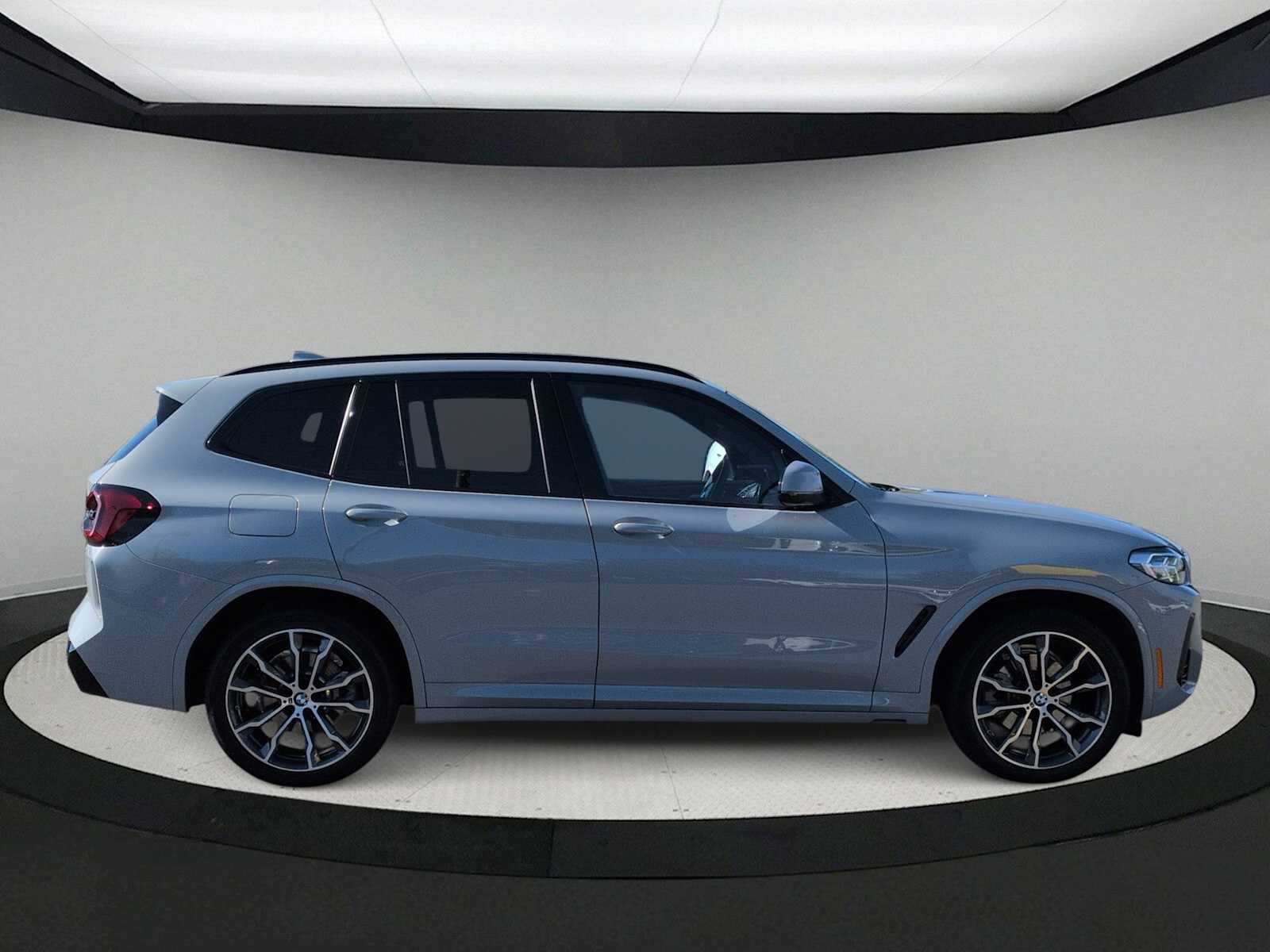 Thumbnail: 2022 BMW X3 - 9