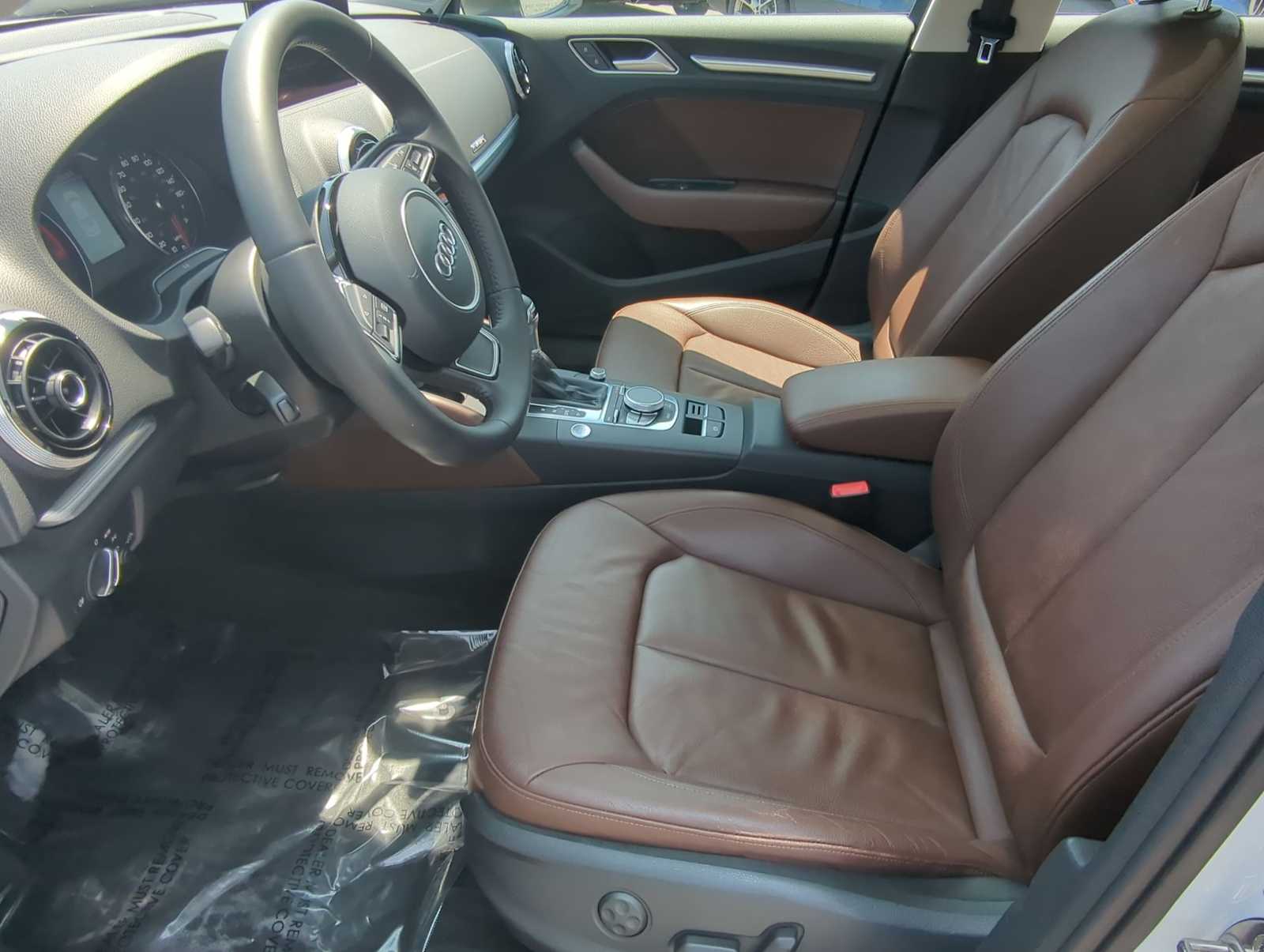 2015 Audi A3 e-tron Premium Plus 2