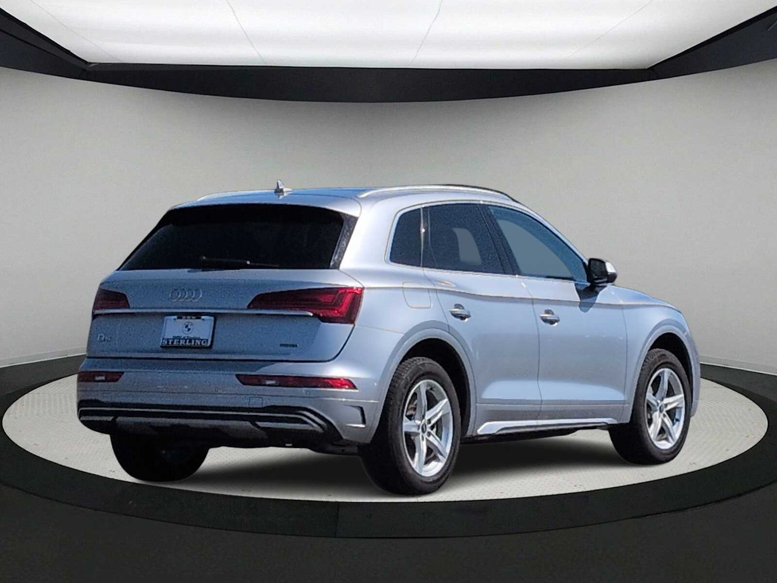 Thumbnail: 2021 Audi Q5 - 8