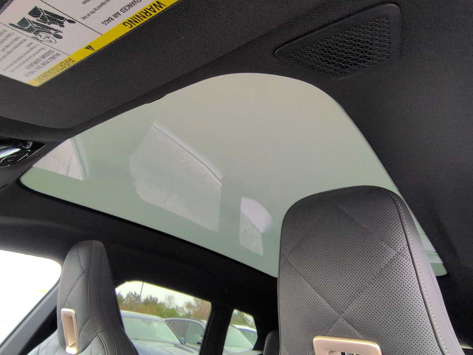 Thumbnail: 2023 BMW iX - 19