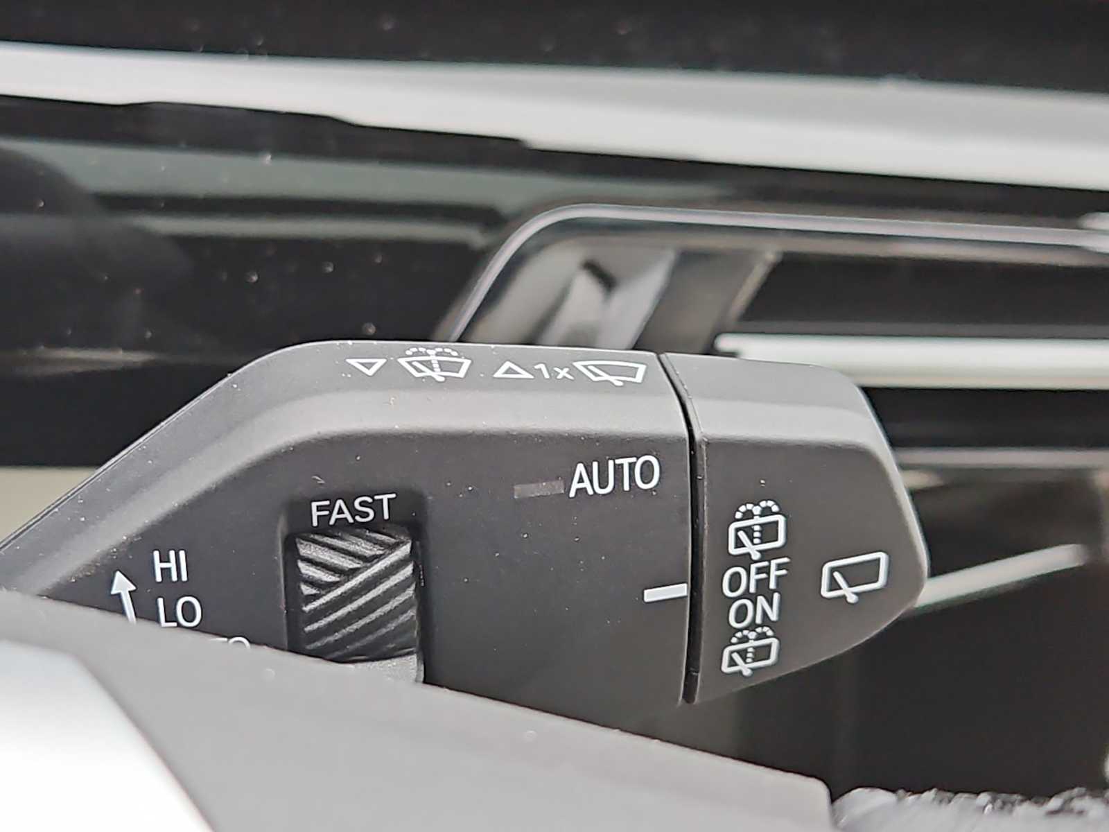 Thumbnail: 2026 BMW X1 - 25