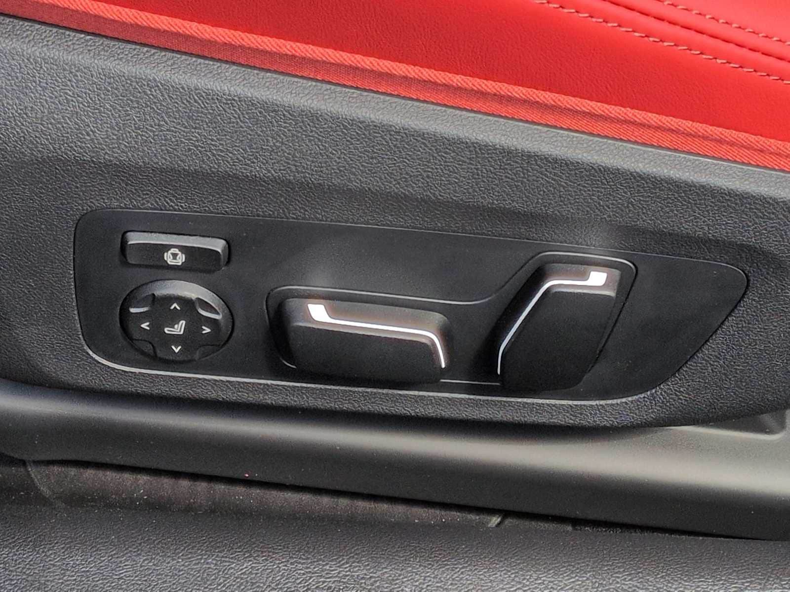 Thumbnail: 2026 BMW M4 - 18