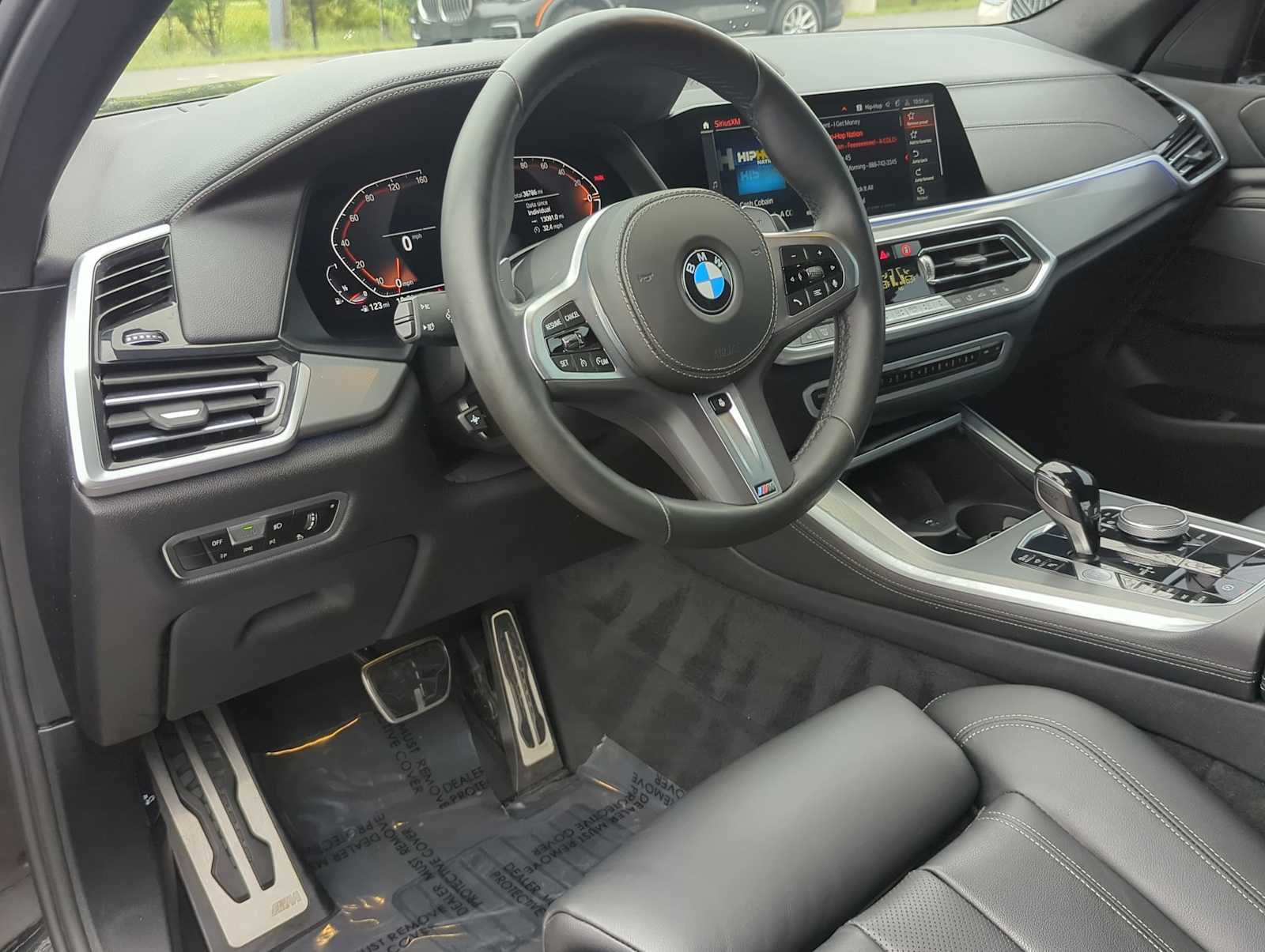 Thumbnail: 2022 BMW X5 - 15