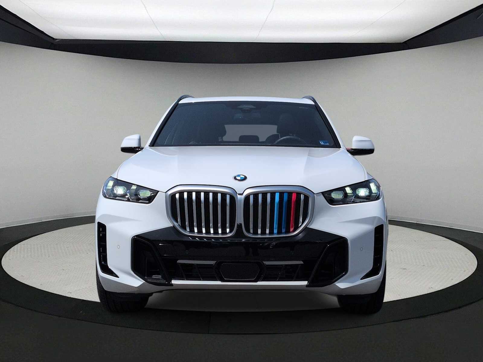 Thumbnail: 2026 BMW X5 - 2