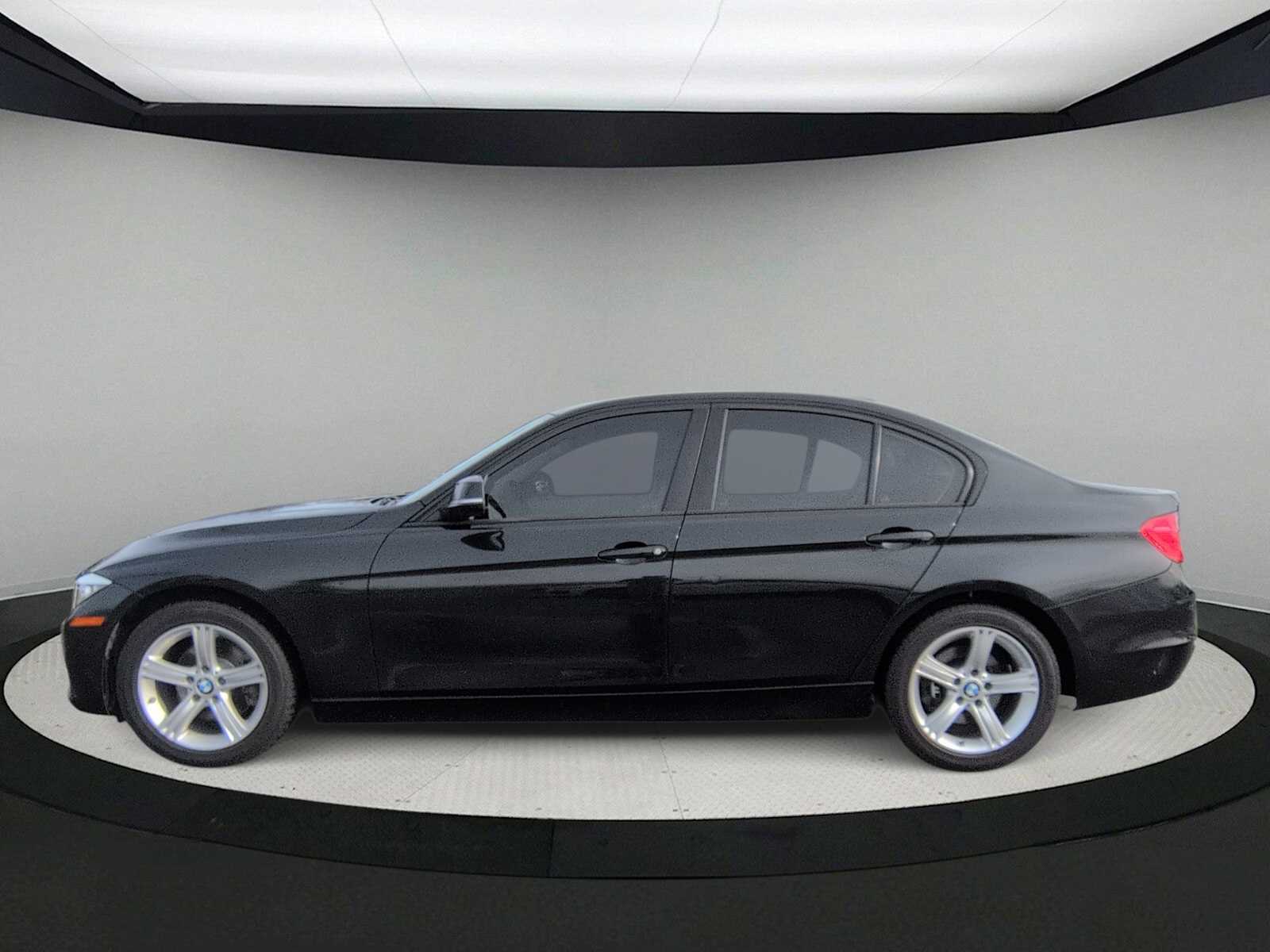 Thumbnail: 2014 BMW 3 Series - 5