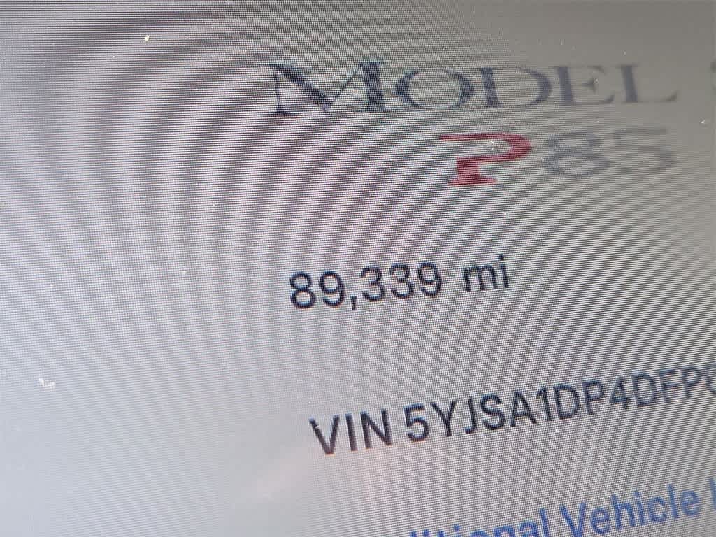 2013 Tesla Model S Performance 13