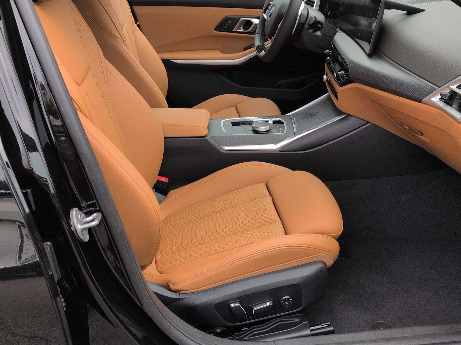 Thumbnail: 2026 BMW 3 Series - 24