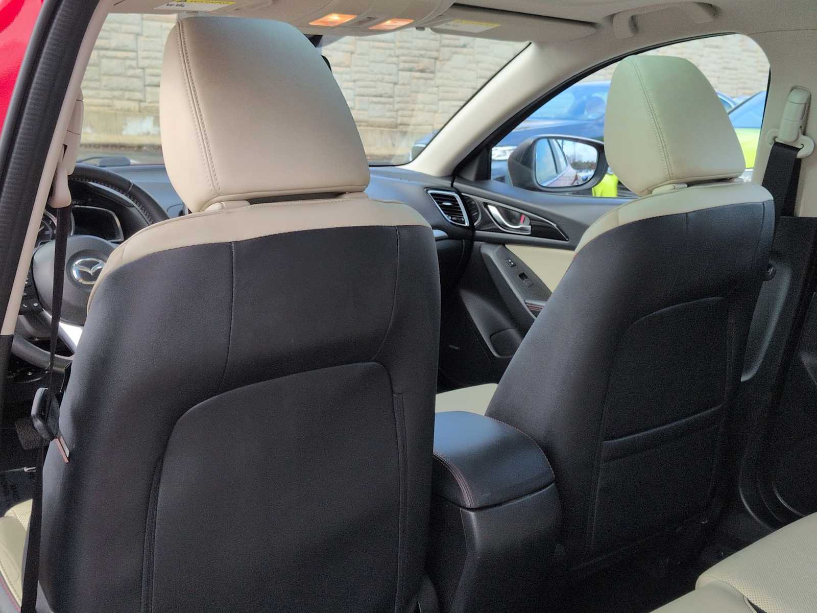 Thumbnail: 2015 Mazda Mazda3 - 19