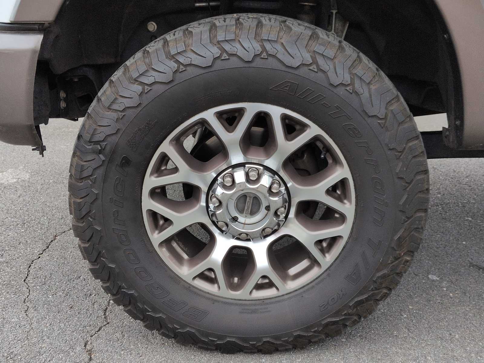 Thumbnail: 2020 Ford F-350 - 14