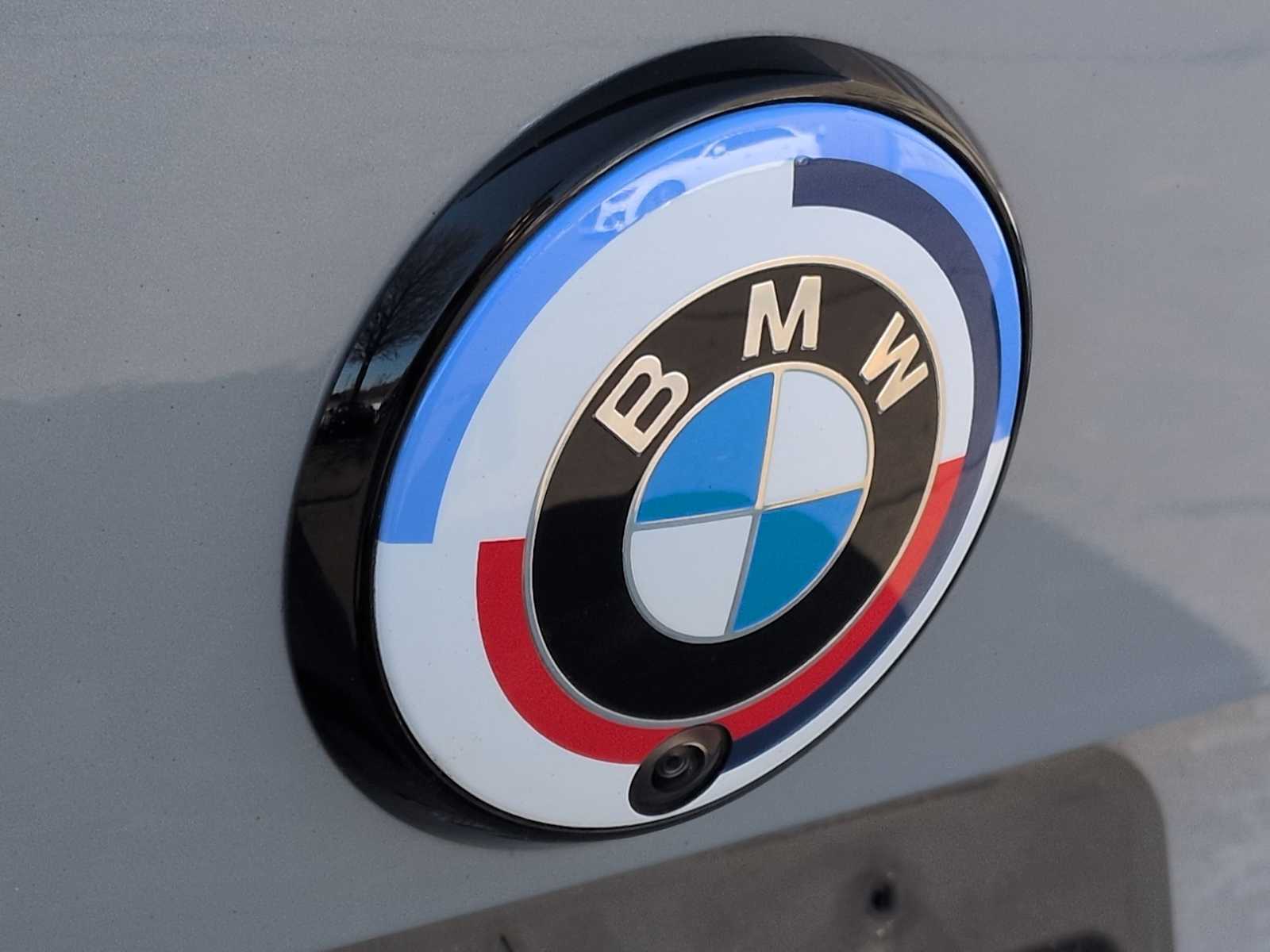 Thumbnail: 2023 BMW i4 - 12