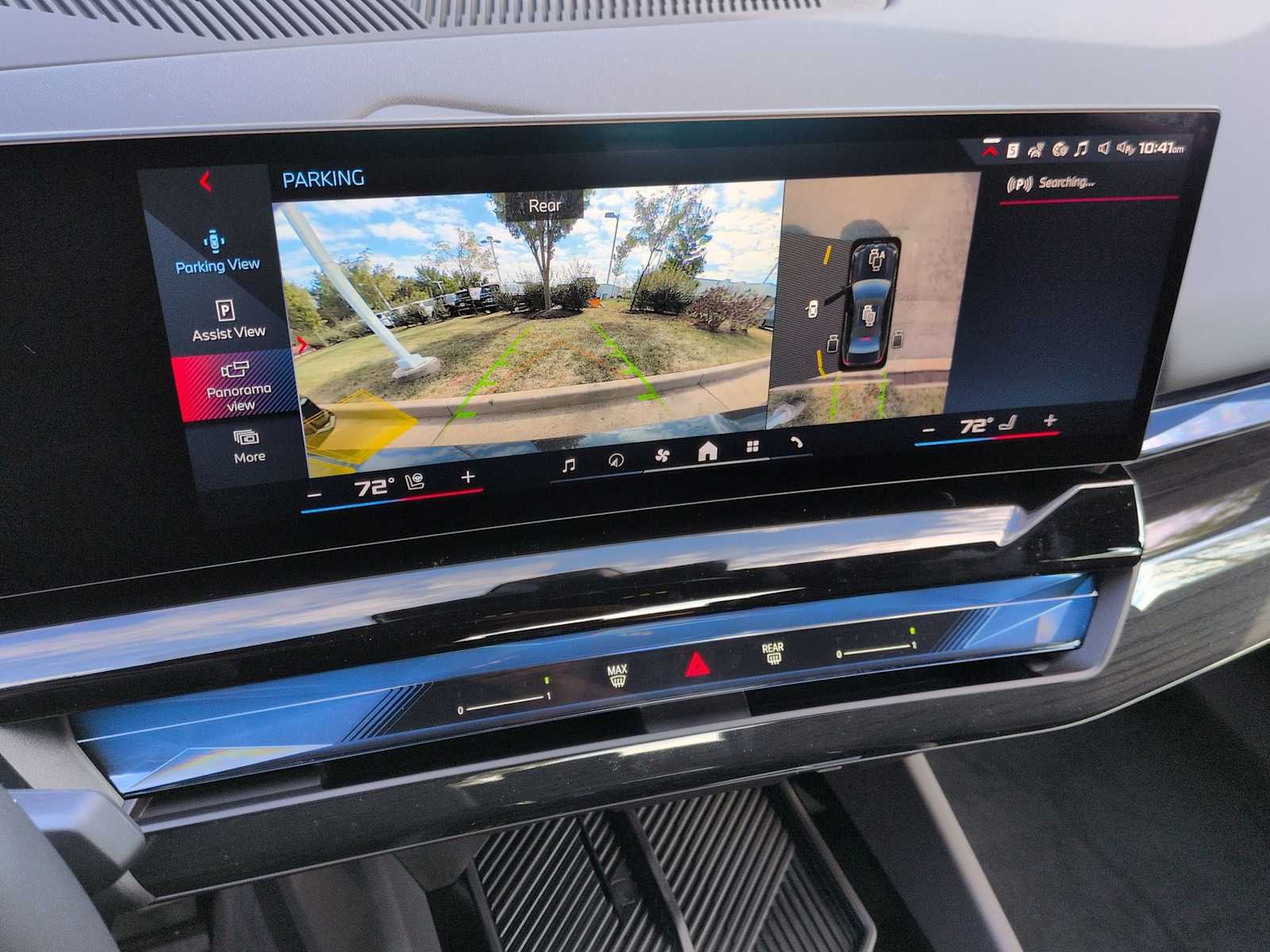 Thumbnail: 2025 BMW i5 - 32