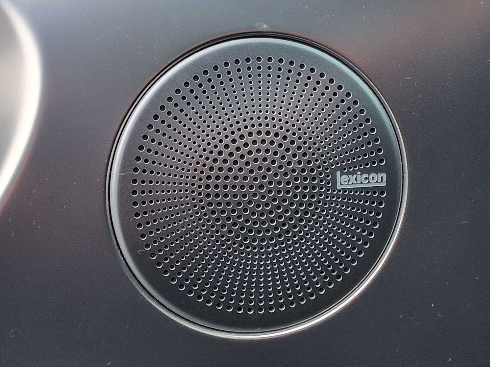 Thumbnail: 2019 Genesis G70 - 29