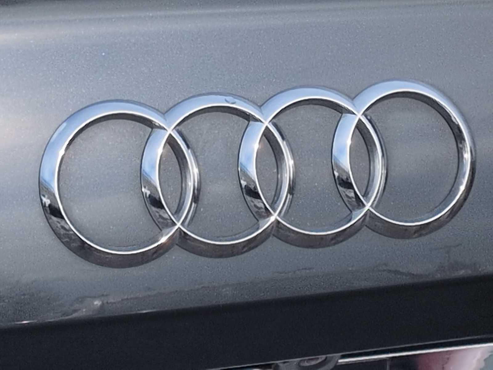 Thumbnail: 2020 Audi Q5 - 12
