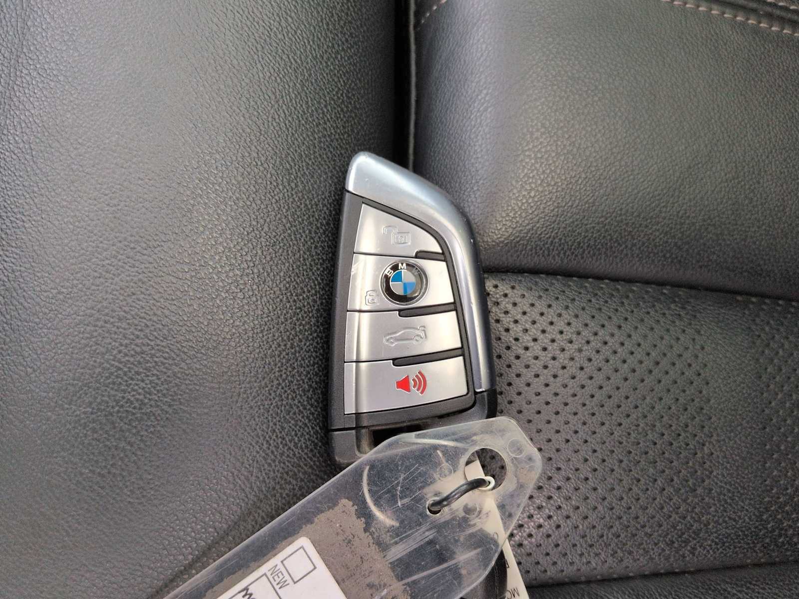 Thumbnail: 2021 BMW X5 - 38