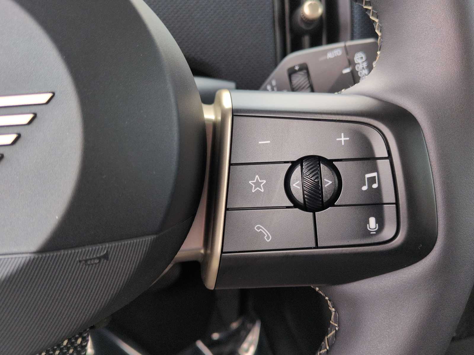 Thumbnail: 2025 MINI Cooper Hardtop - 26