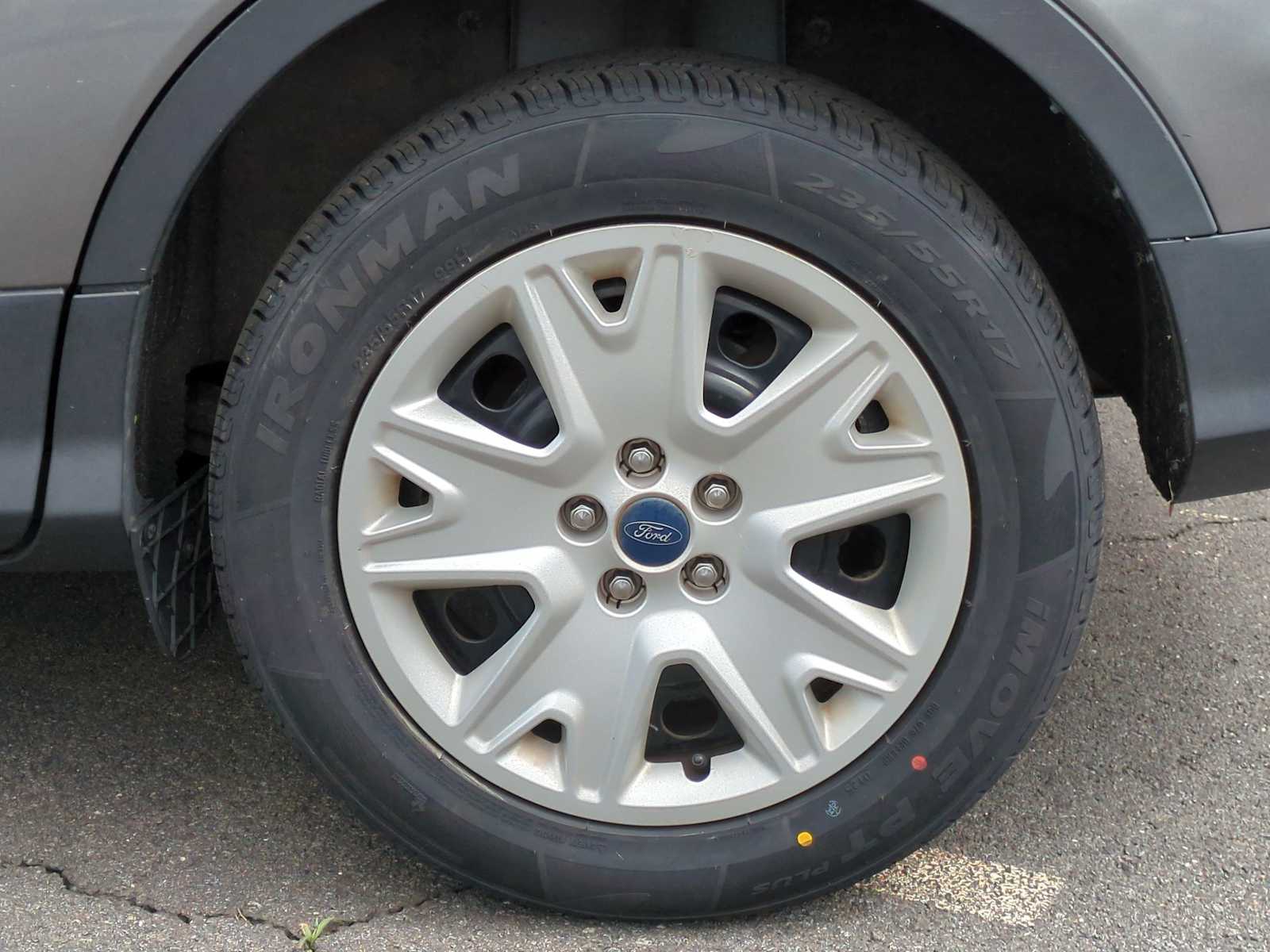 Thumbnail: 2014 Ford Escape - 12
