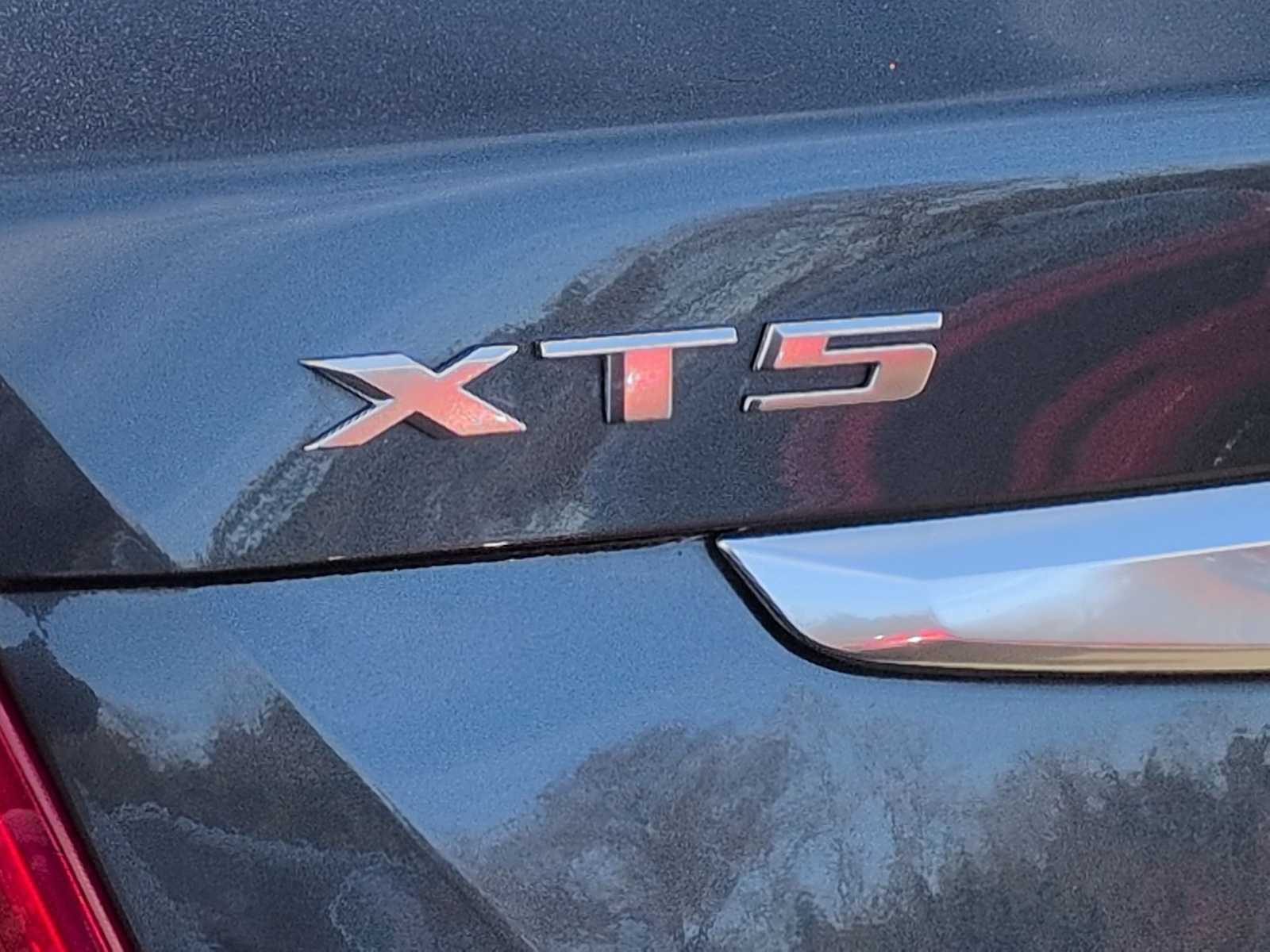 Thumbnail: 2019 Cadillac XT5 - 12