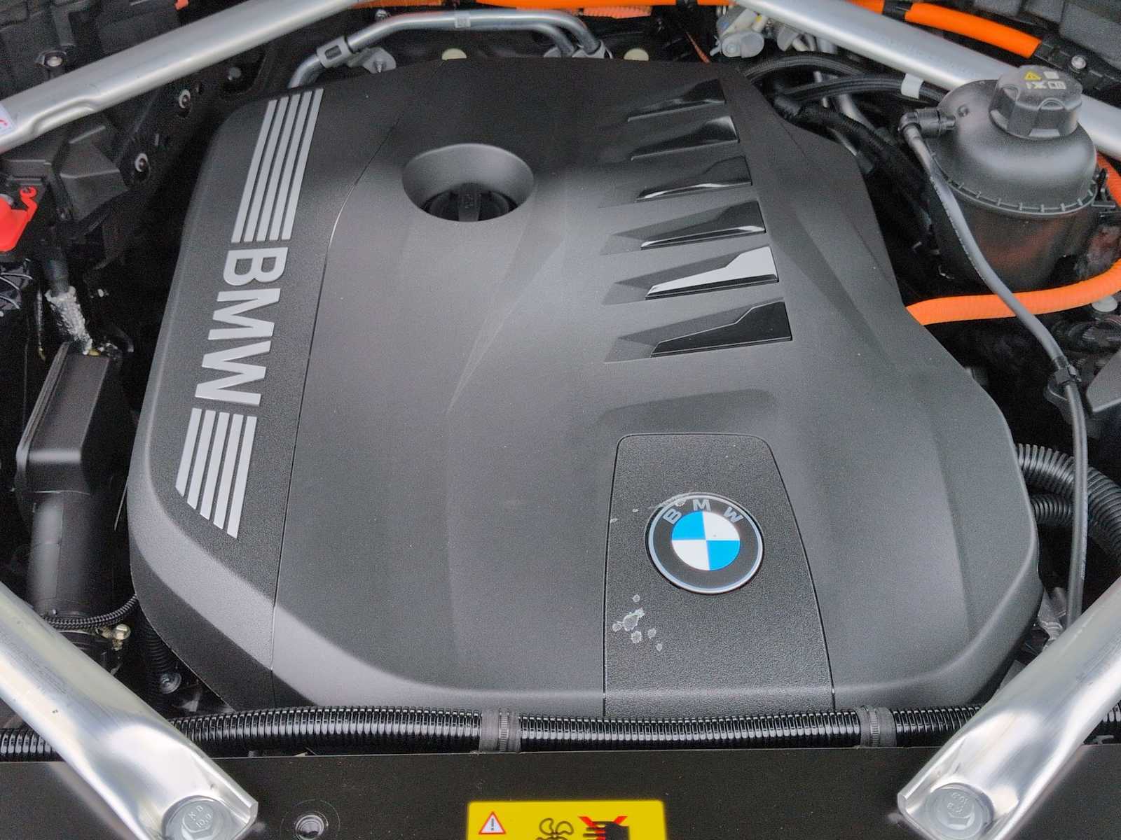 Thumbnail: 2026 BMW X5 - 15