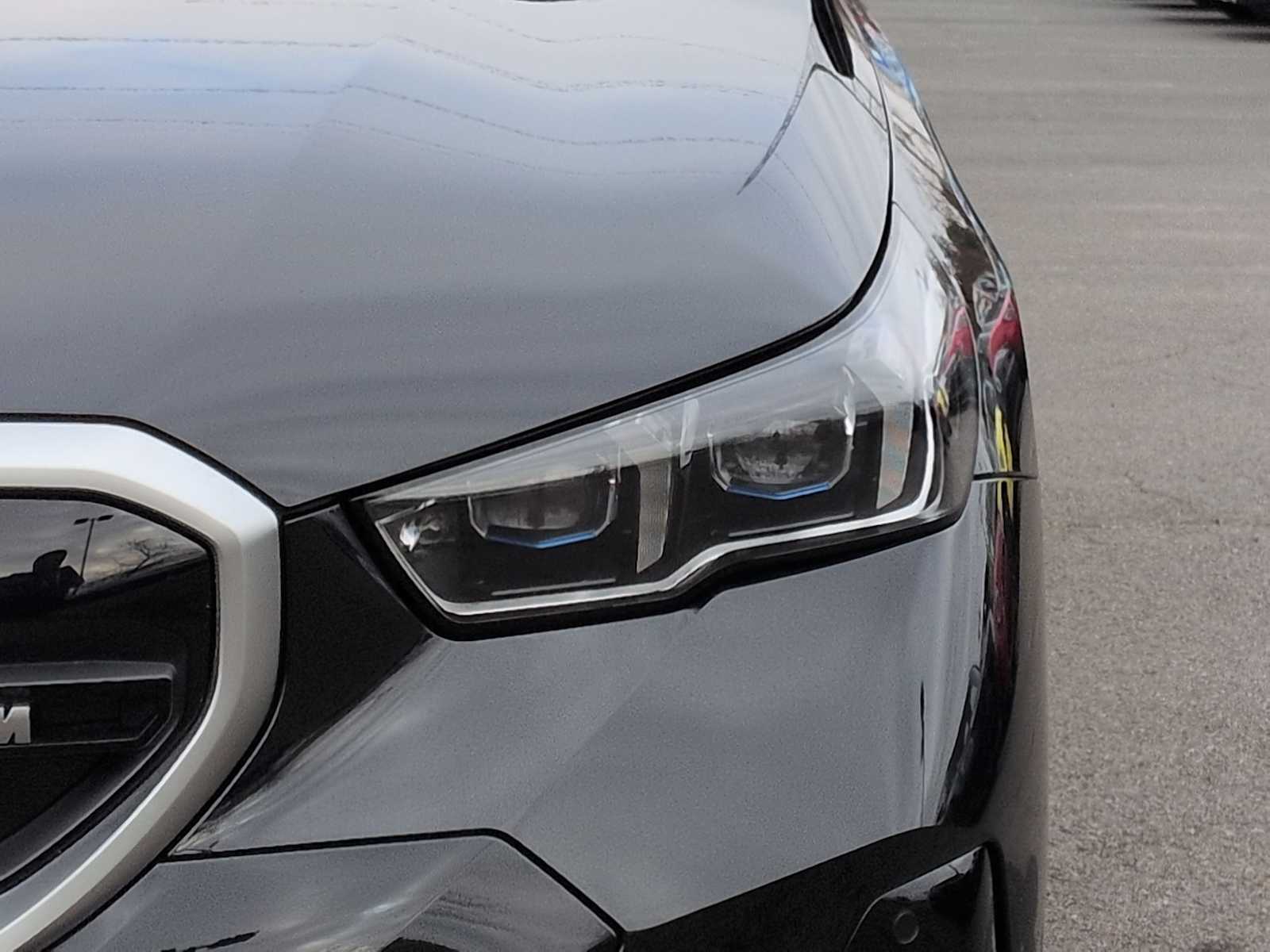 Thumbnail: 2025 BMW i5 - 11