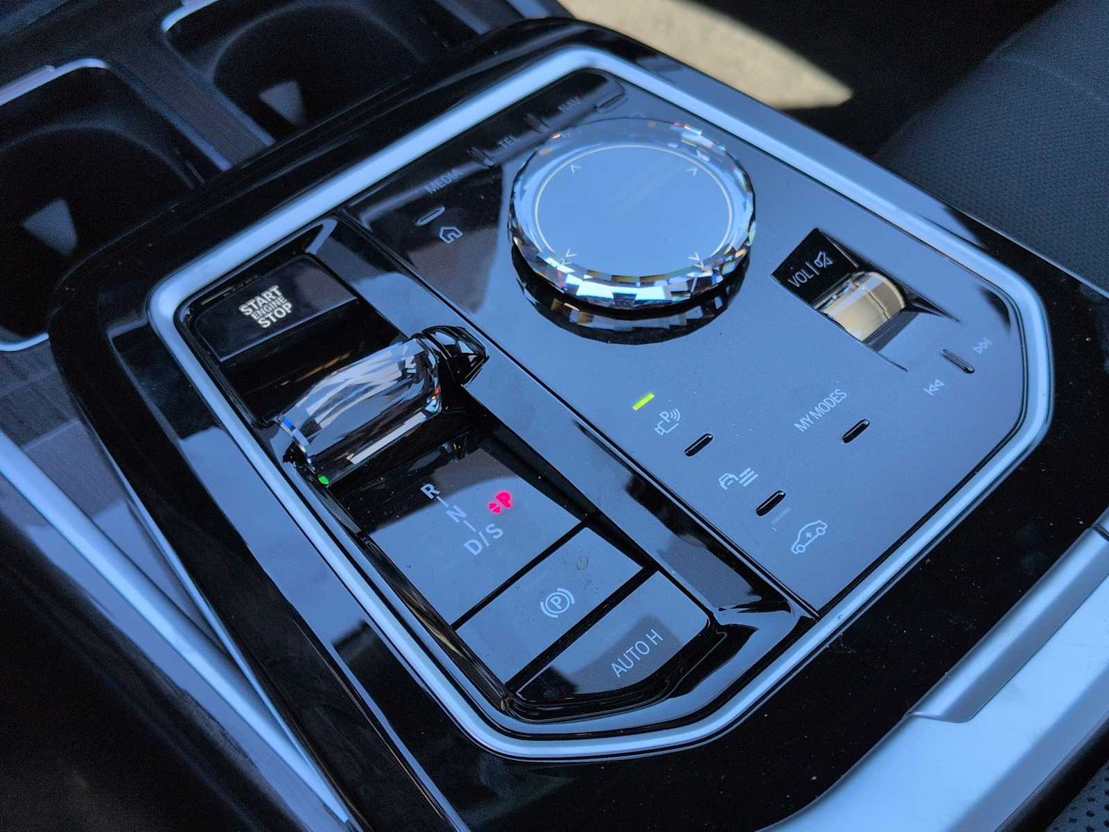 Thumbnail: 2026 BMW 7 Series - 35