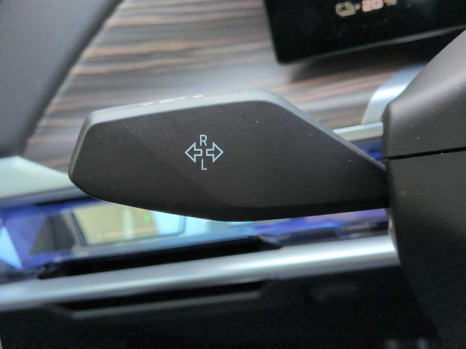 Thumbnail: 2024 BMW i7 - 29