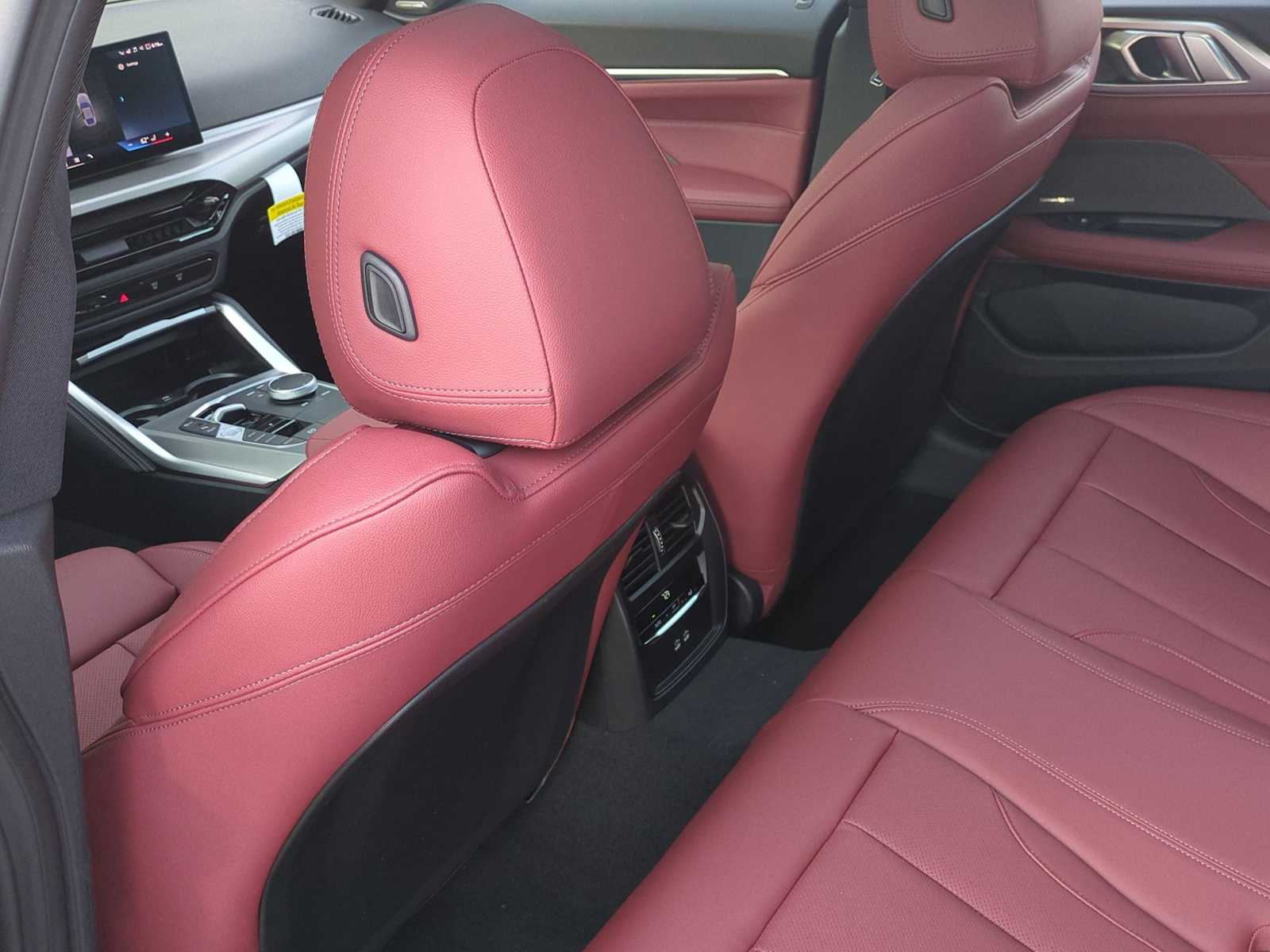 Thumbnail: 2025 BMW 4 Series - 19