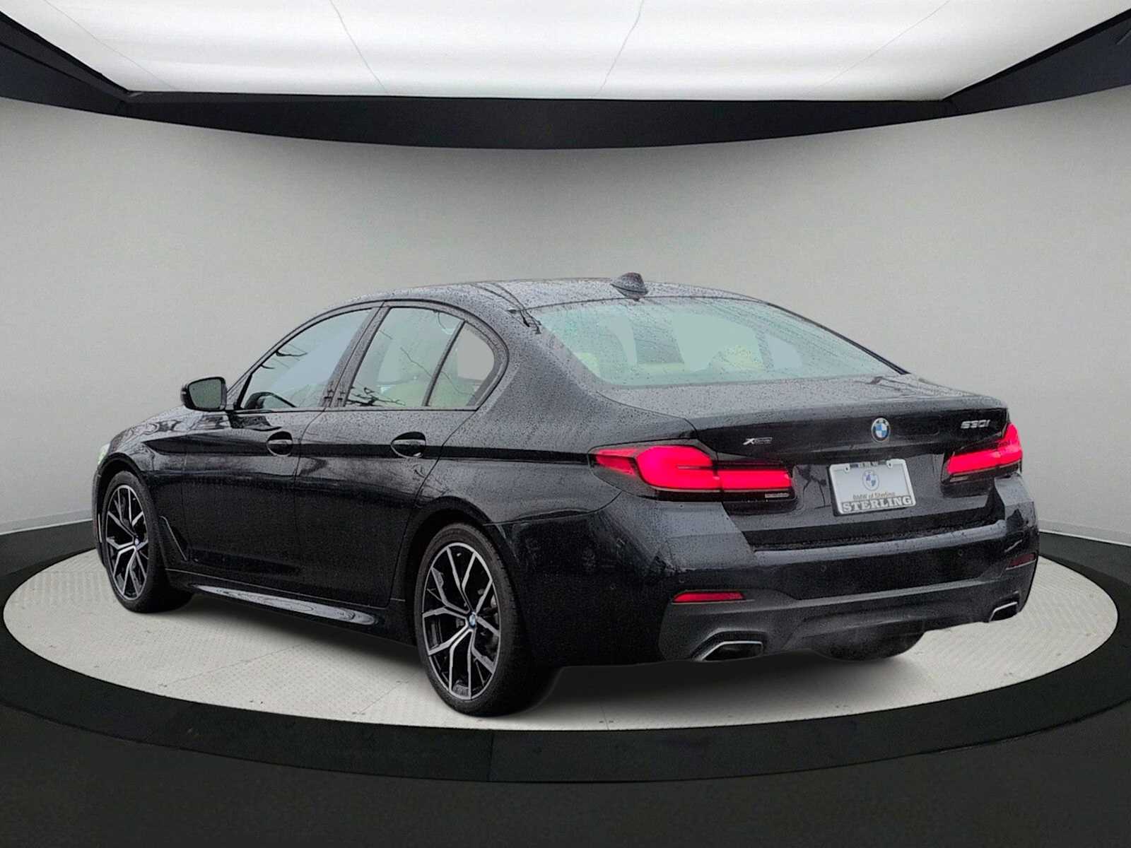 Thumbnail: 2023 BMW 5 Series - 6