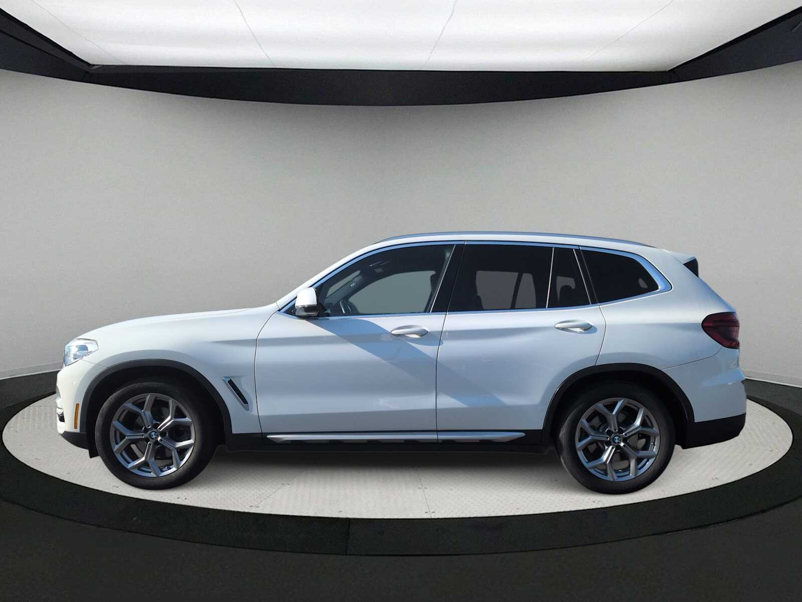 Thumbnail: 2021 BMW X3 - 5