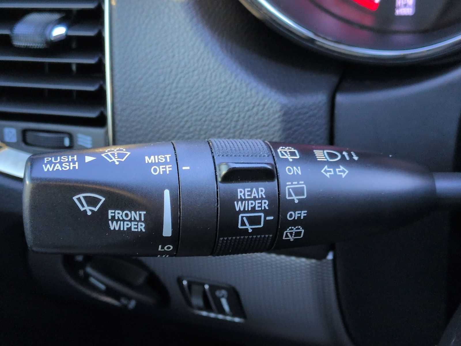 Thumbnail: 2018 Dodge Durango - 28