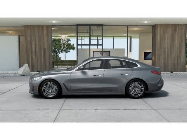 Thumbnail: 2026 BMW 4 Series - 4