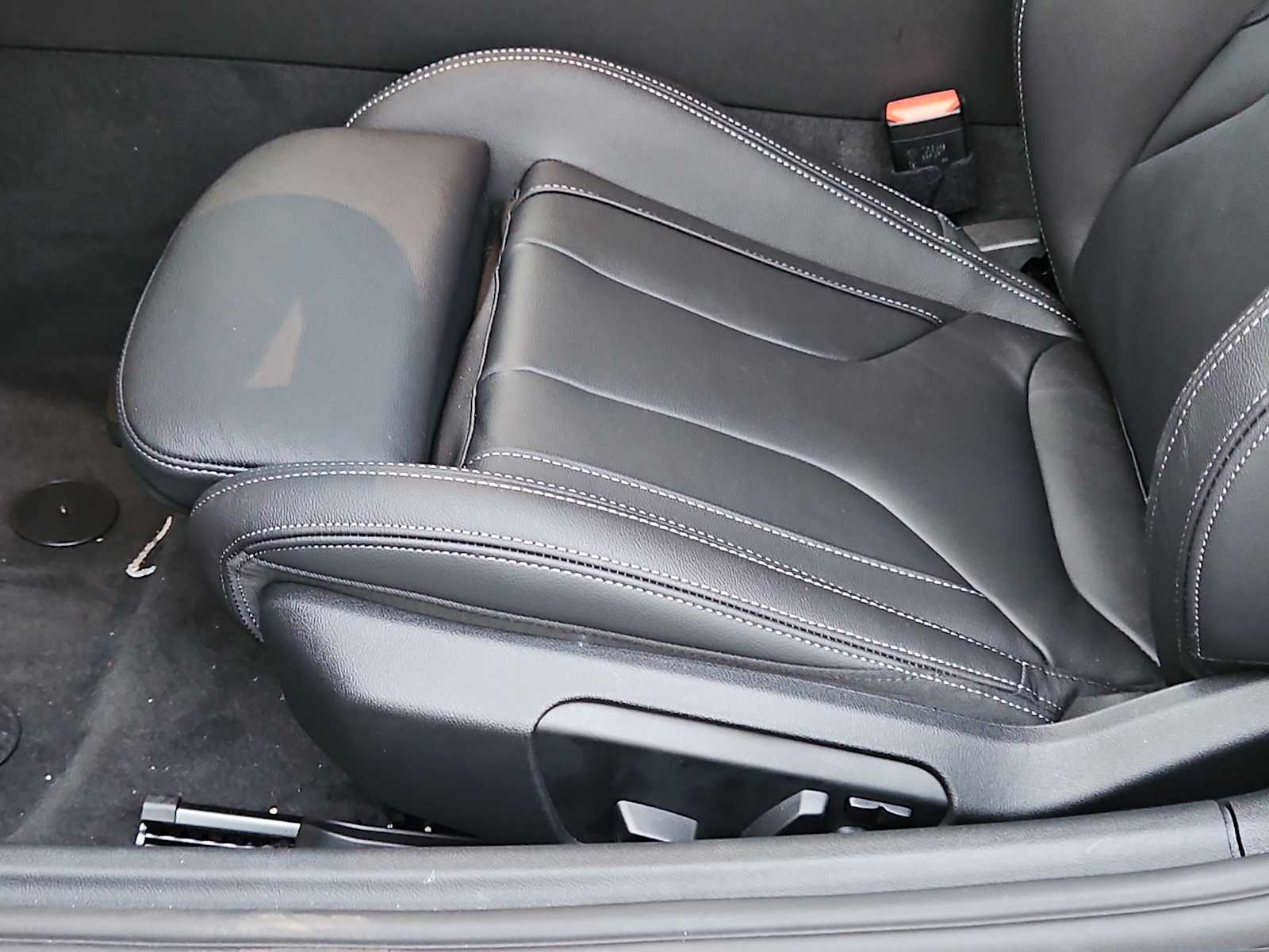 Thumbnail: 2026 BMW Z4 - 17