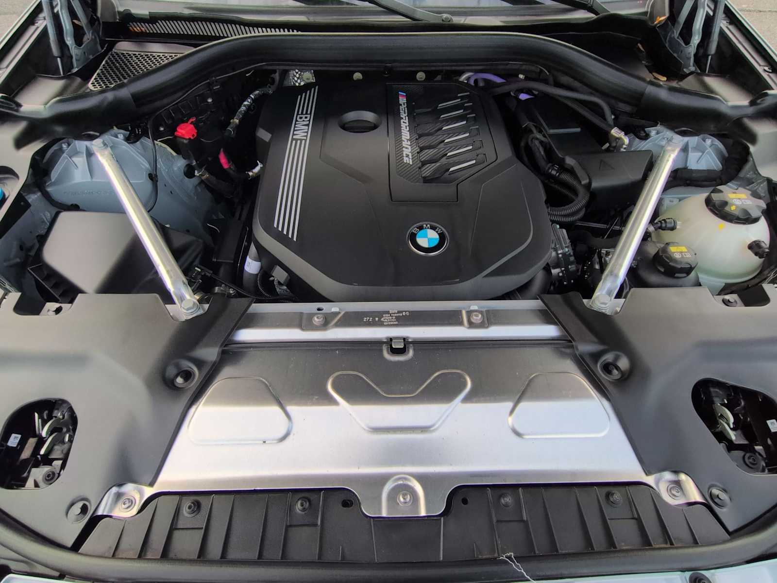 Thumbnail: 2023 BMW X4 - 14