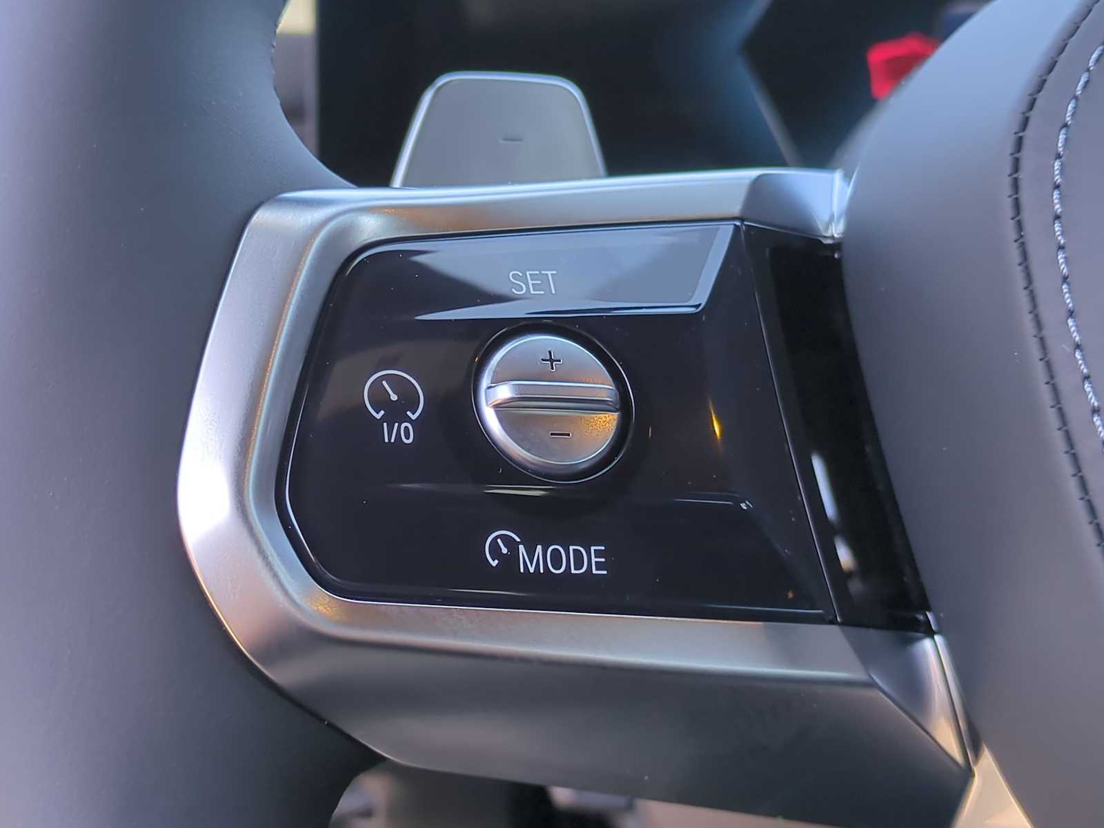 Thumbnail: 2025 BMW 7 Series - 25