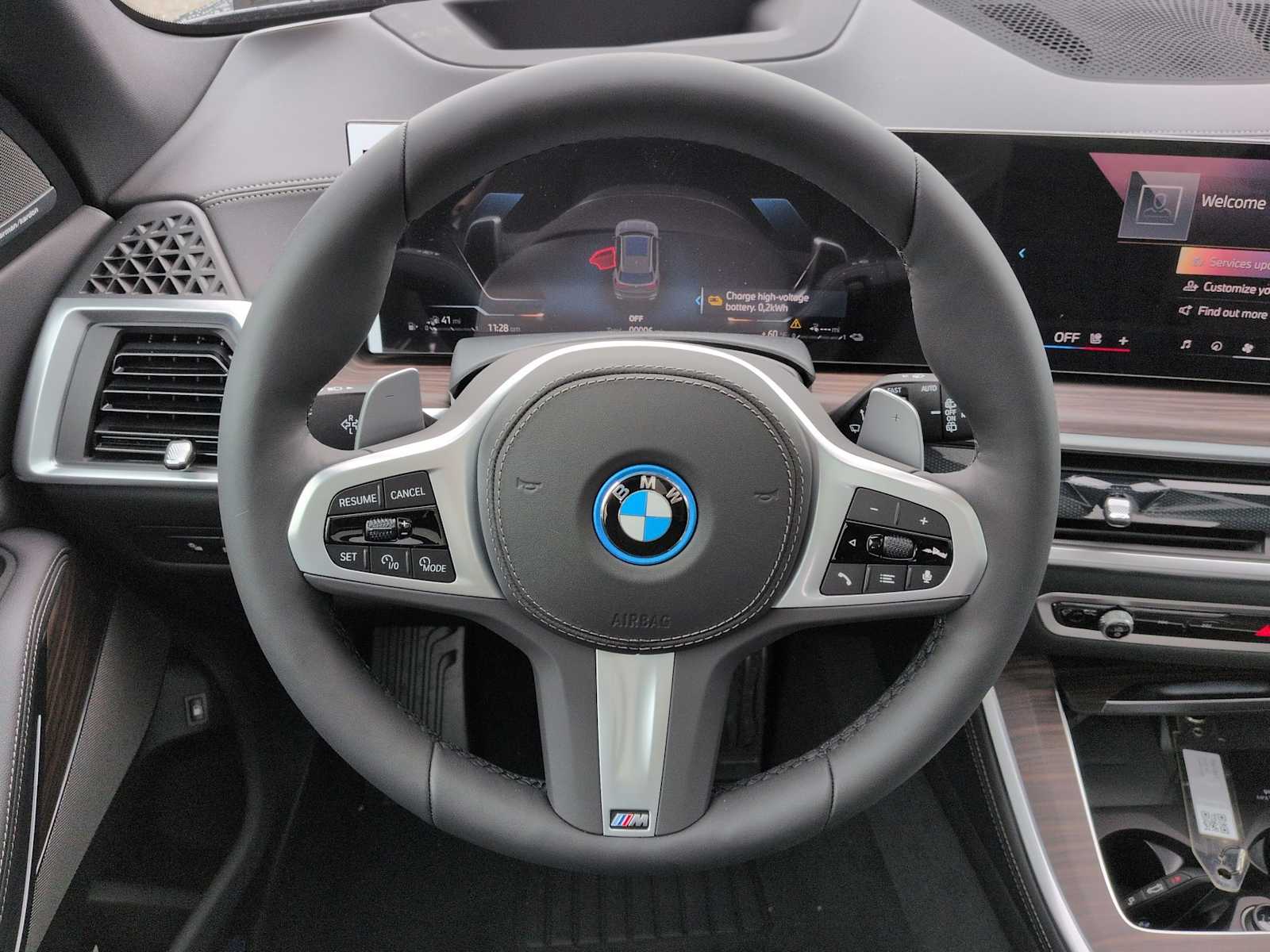 Thumbnail: 2026 BMW X5 - 25