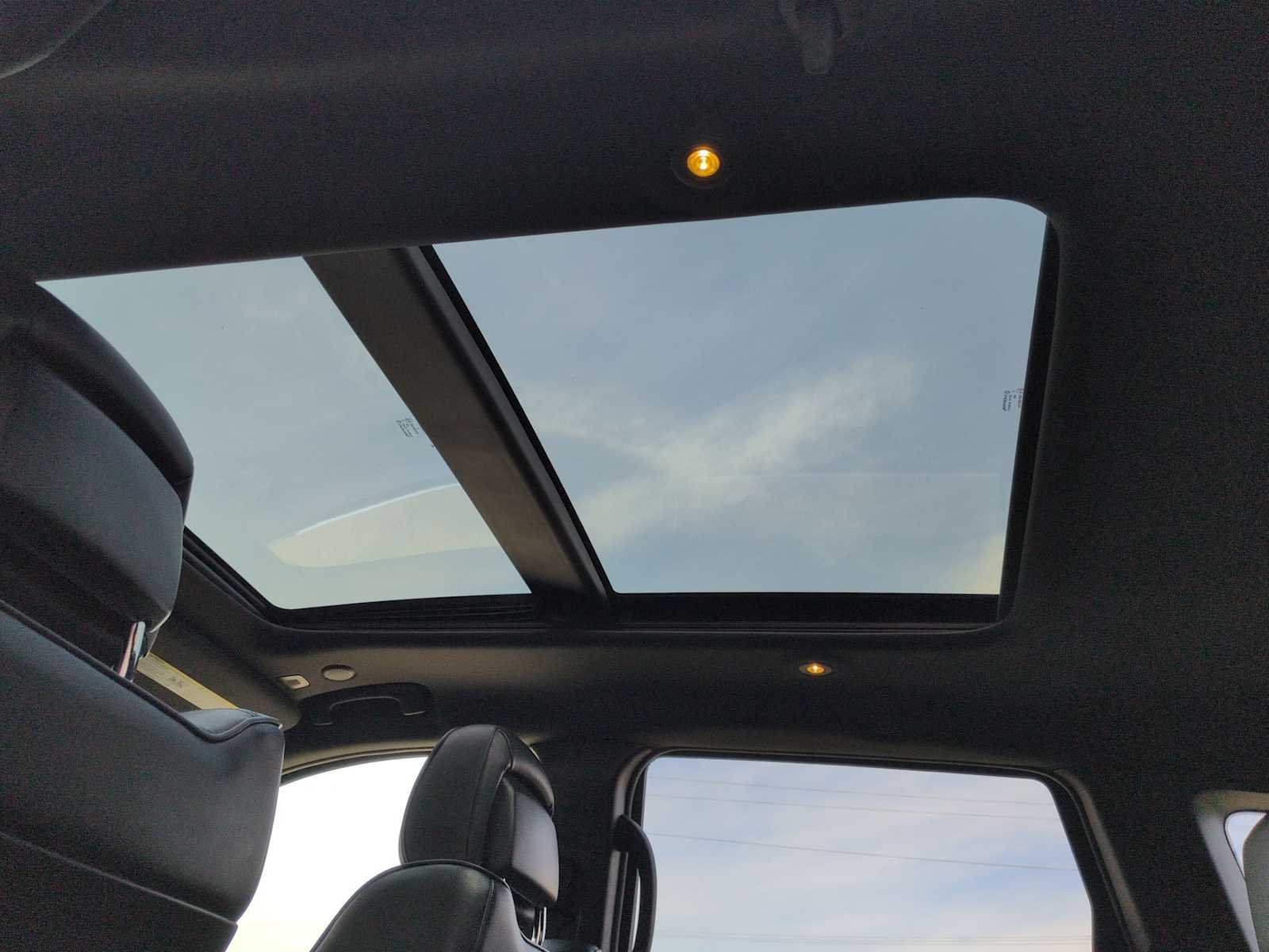 Thumbnail: 2018 Jeep Grand Cherokee - 23