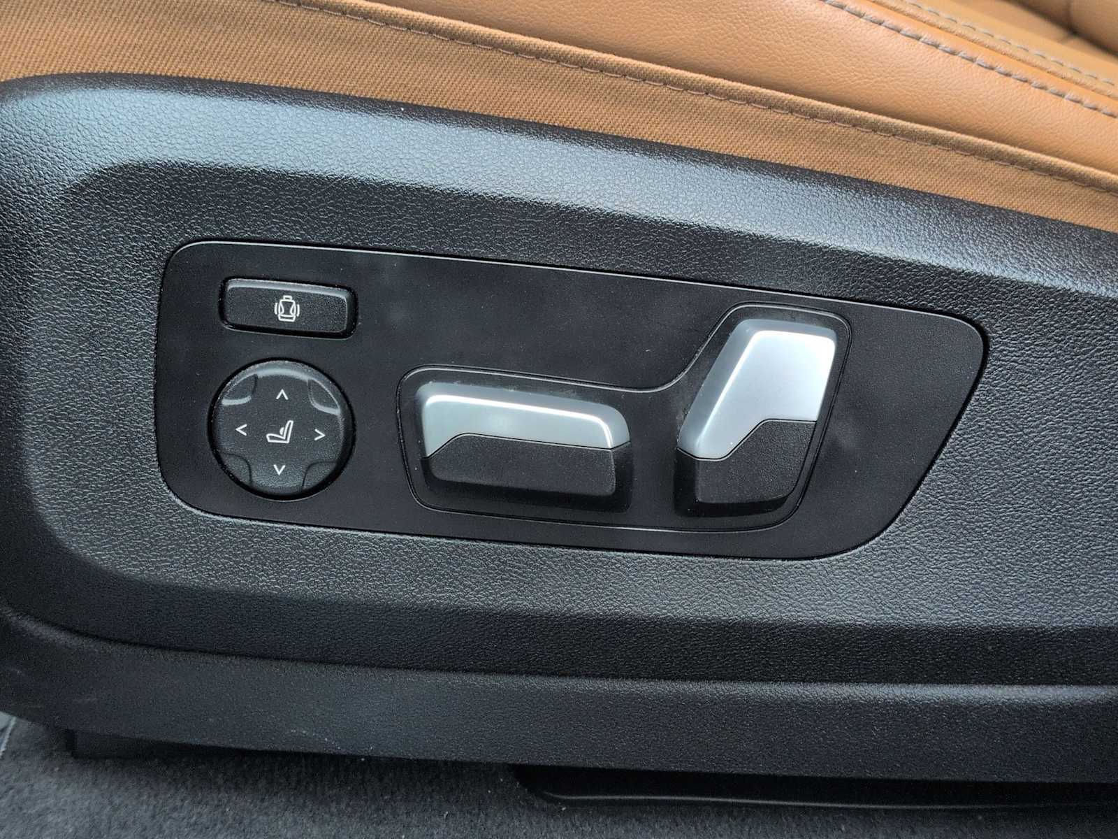 Thumbnail: 2023 BMW X5 - 18