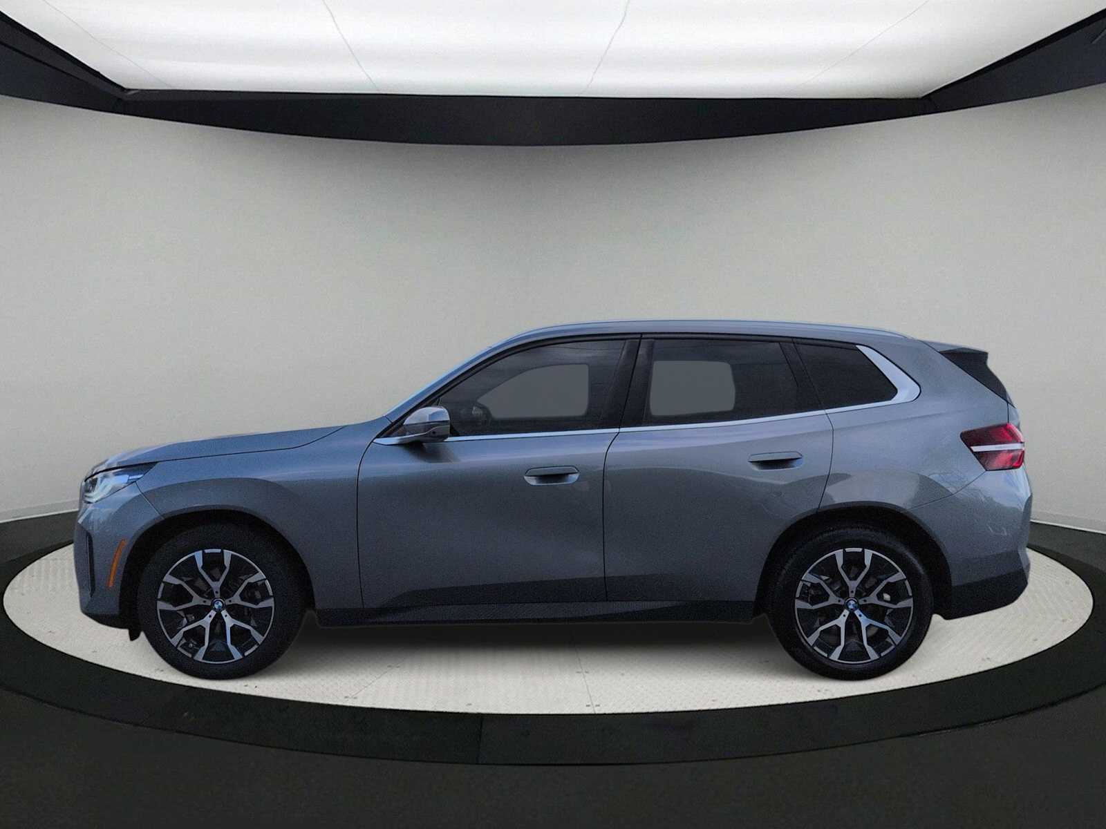Thumbnail: 2026 BMW X3 - 5