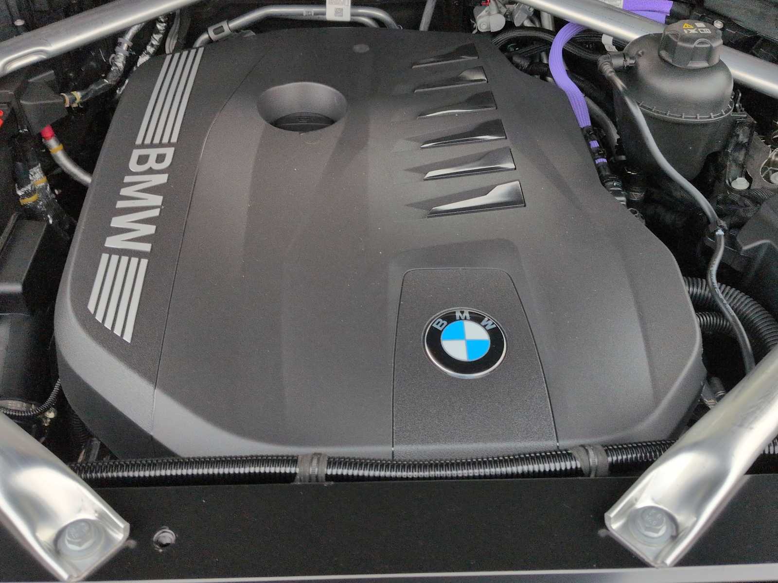 Thumbnail: 2026 BMW X7 - 15