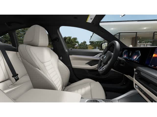 Thumbnail: 2026 BMW 4 Series - 9